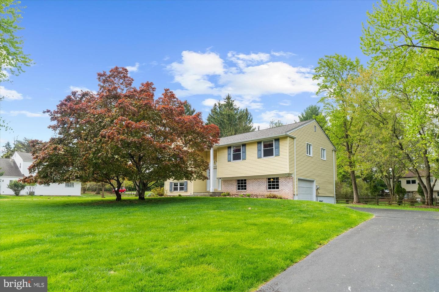 101 Village Drive photo 3