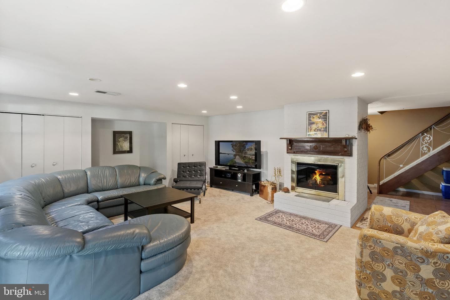 8807 Hawthorne Lane photo 38