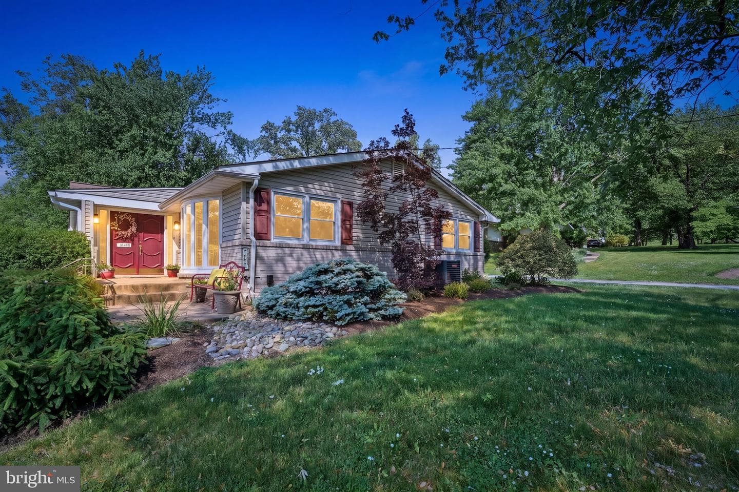 8807 Hawthorne Lane photo 59