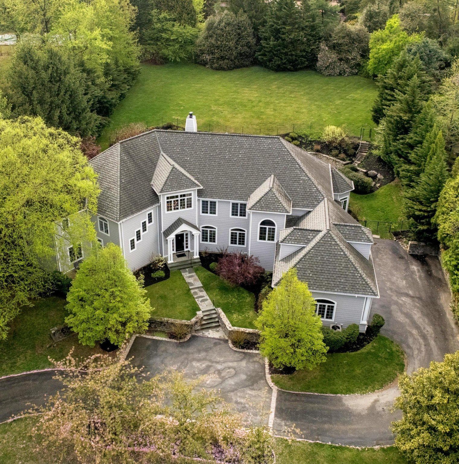 952 Lafayette Road photo 6