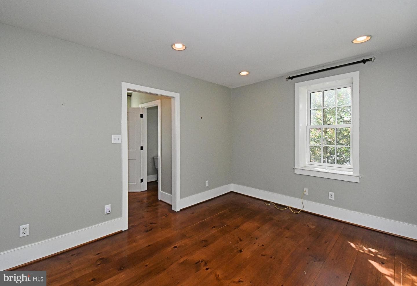 673 Spring Mount Road photo 24