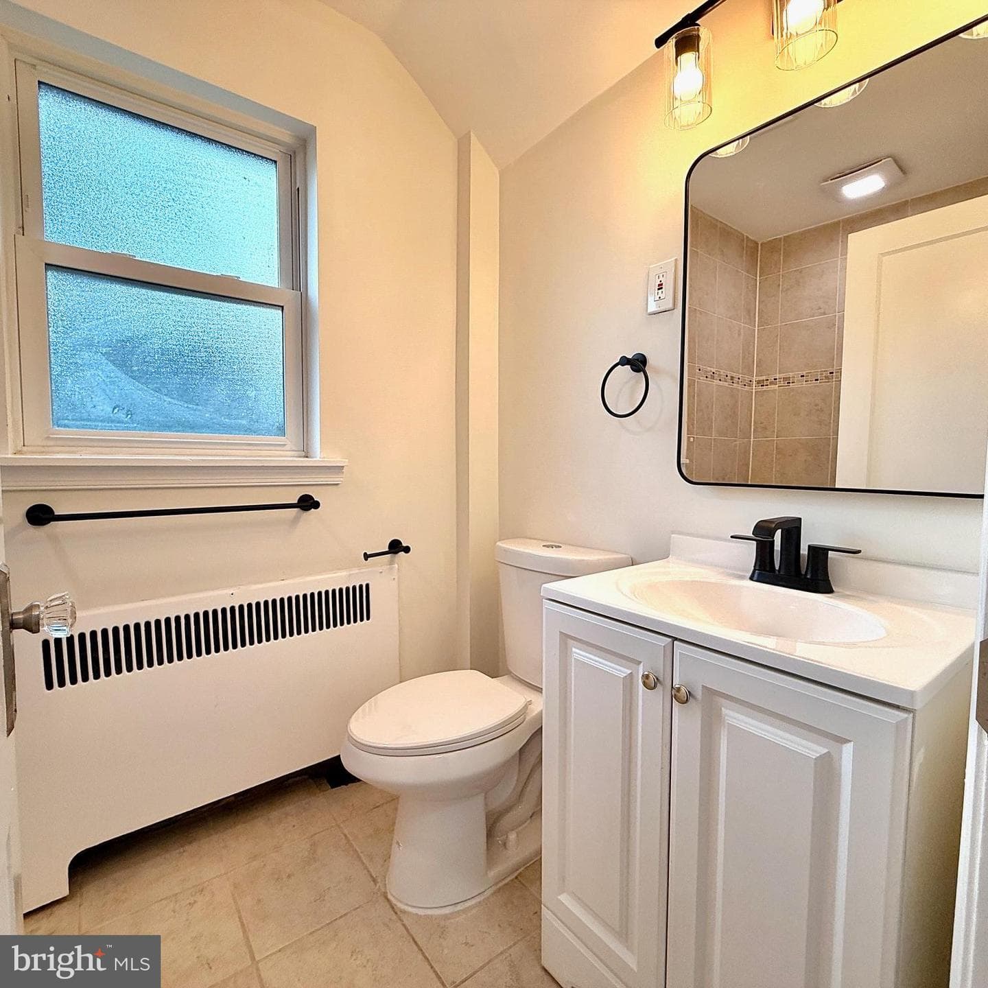 320 Short Ln photo 18