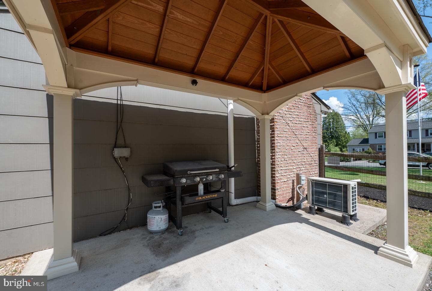 2247 Bruce Drive photo 15