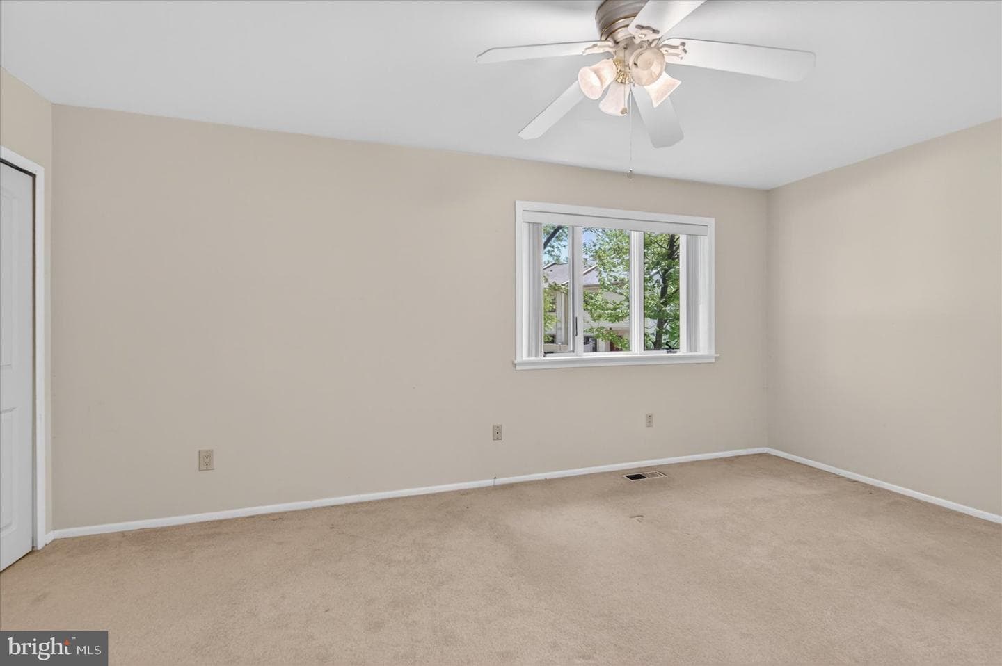 15 Twin Brooks Drive photo 17
