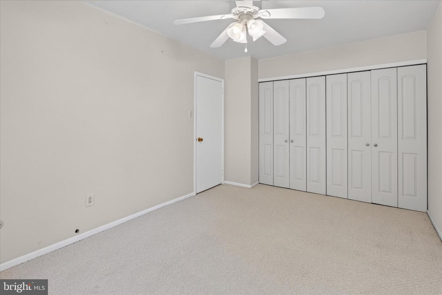 15 Twin Brooks Drive photo 24