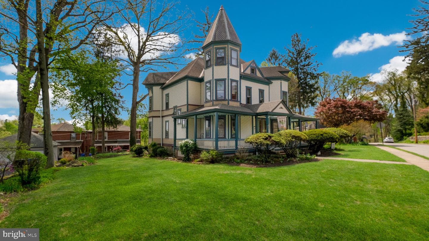 130 Woodland Road, Wyncote