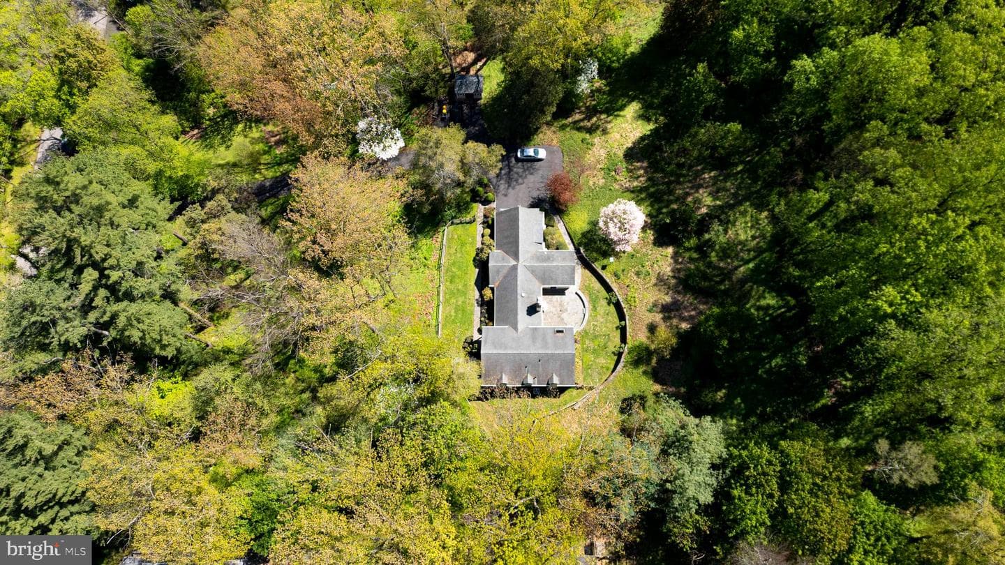 904 Andorra Road photo 40