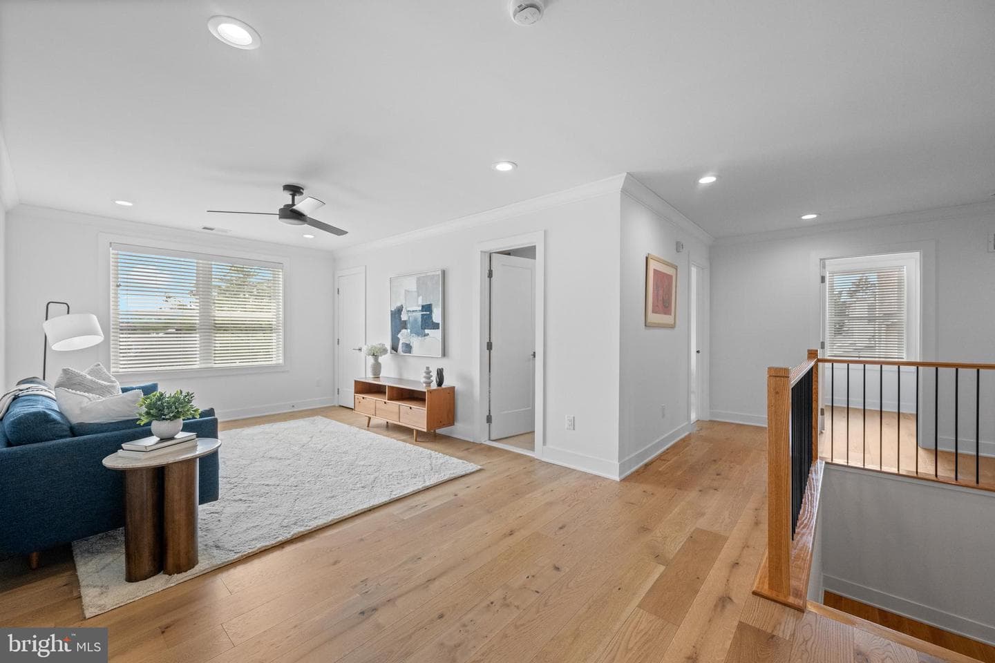 230 N Ridge Avenue photo 31