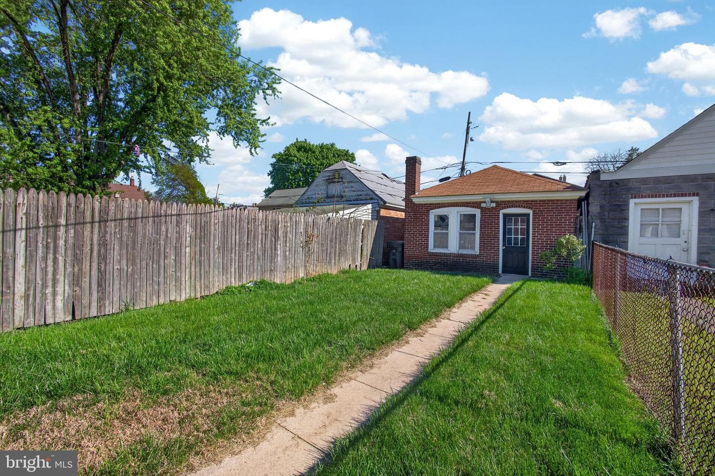 33 W 2nd Street photo 10