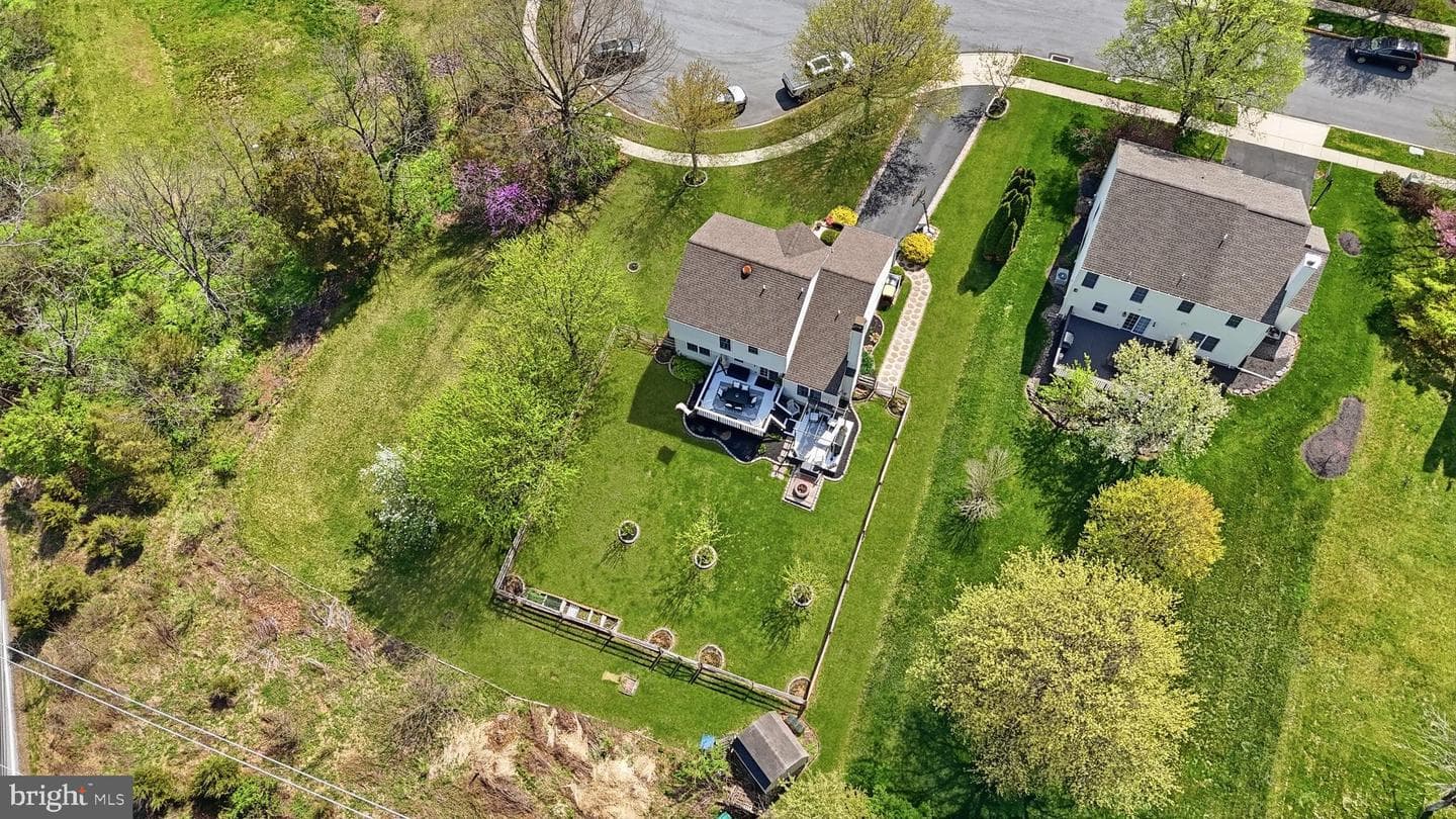 73 Saratoga Way photo 45