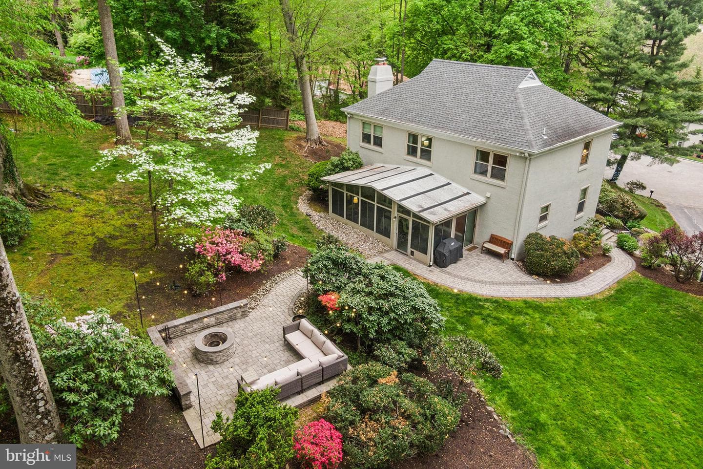2114 Greenbrier Drive photo 40