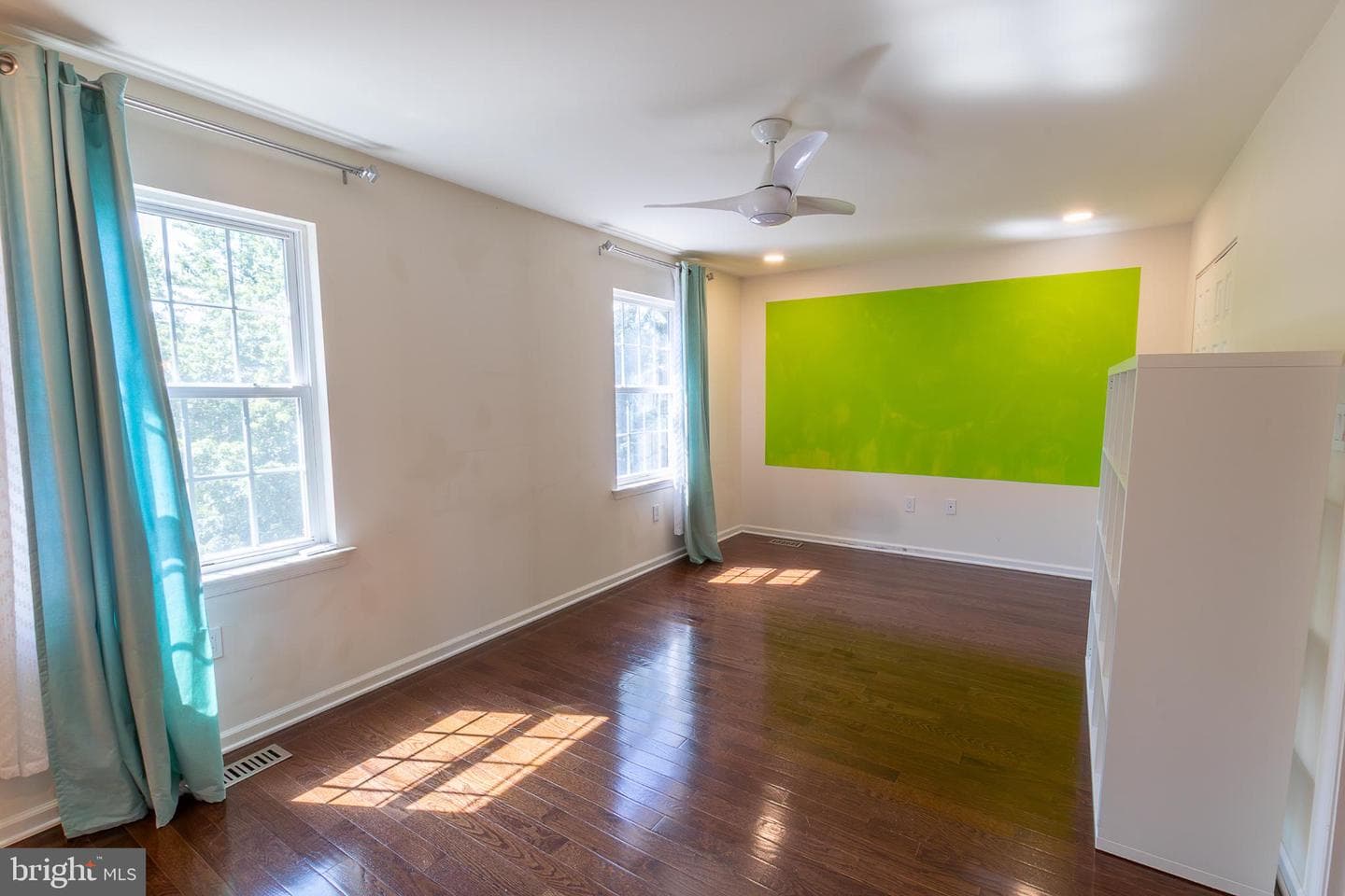 1025 Ford Street photo 12
