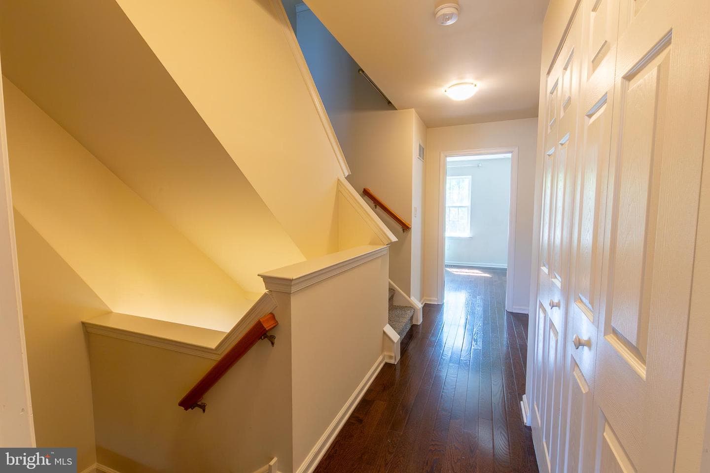 1025 Ford Street photo 19