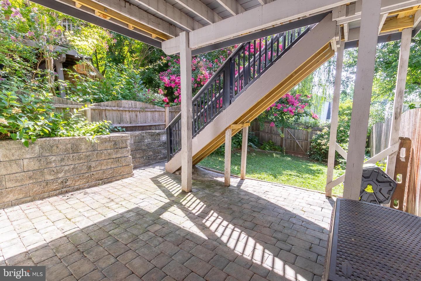 1025 Ford Street photo 33