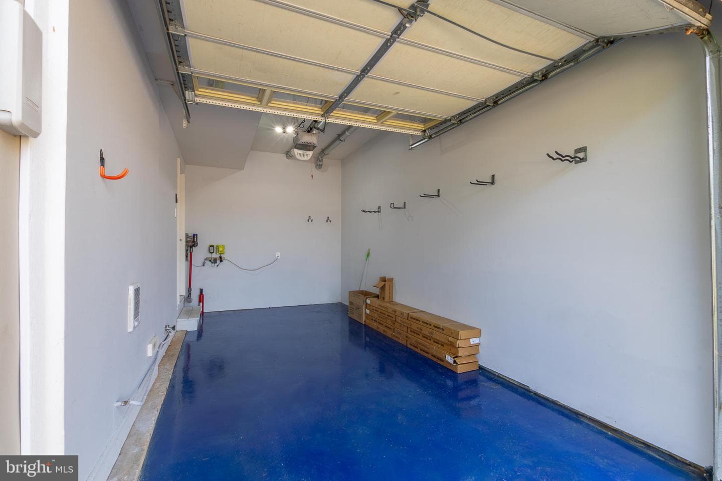 1025 Ford Street photo 34