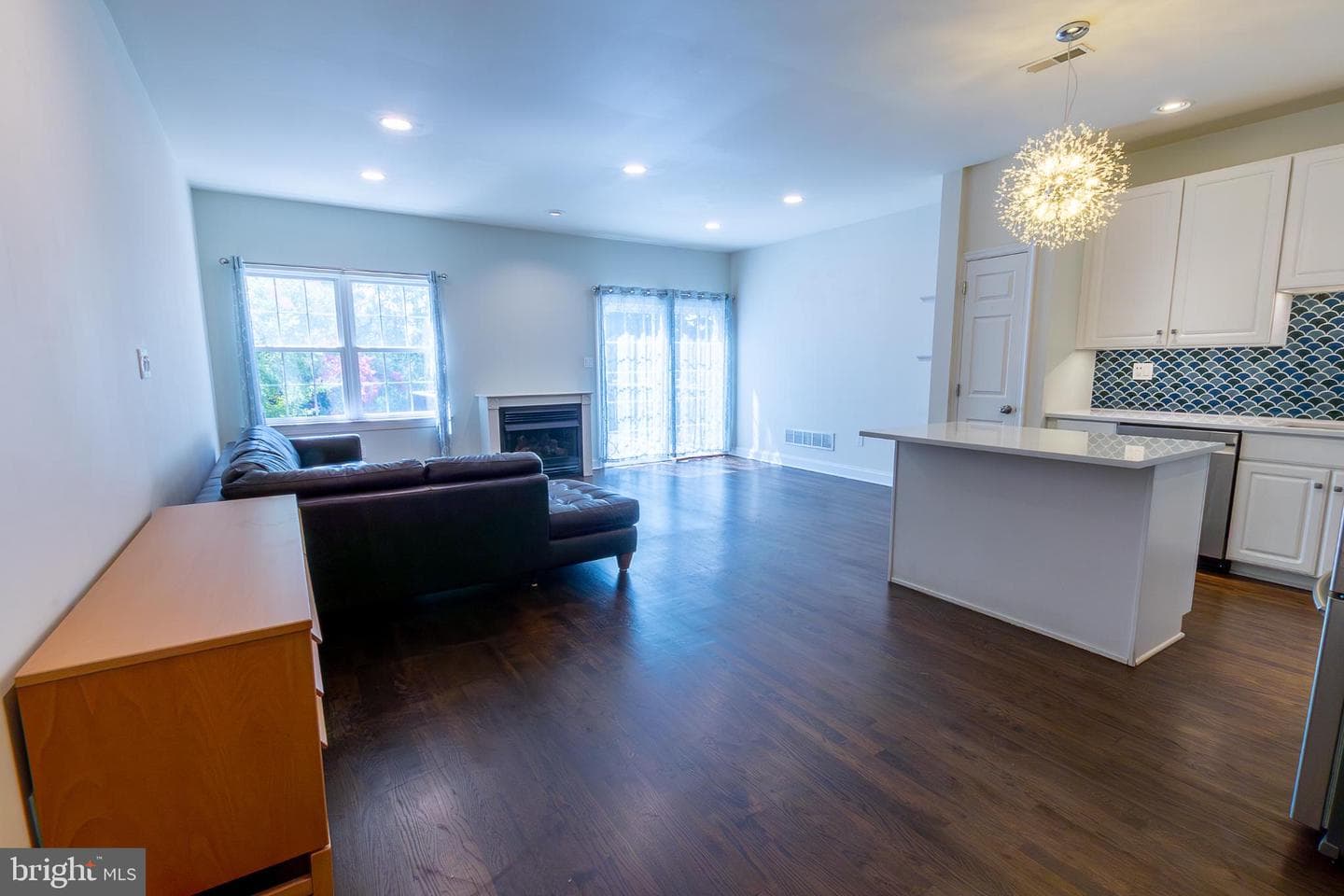 1025 Ford Street photo 8