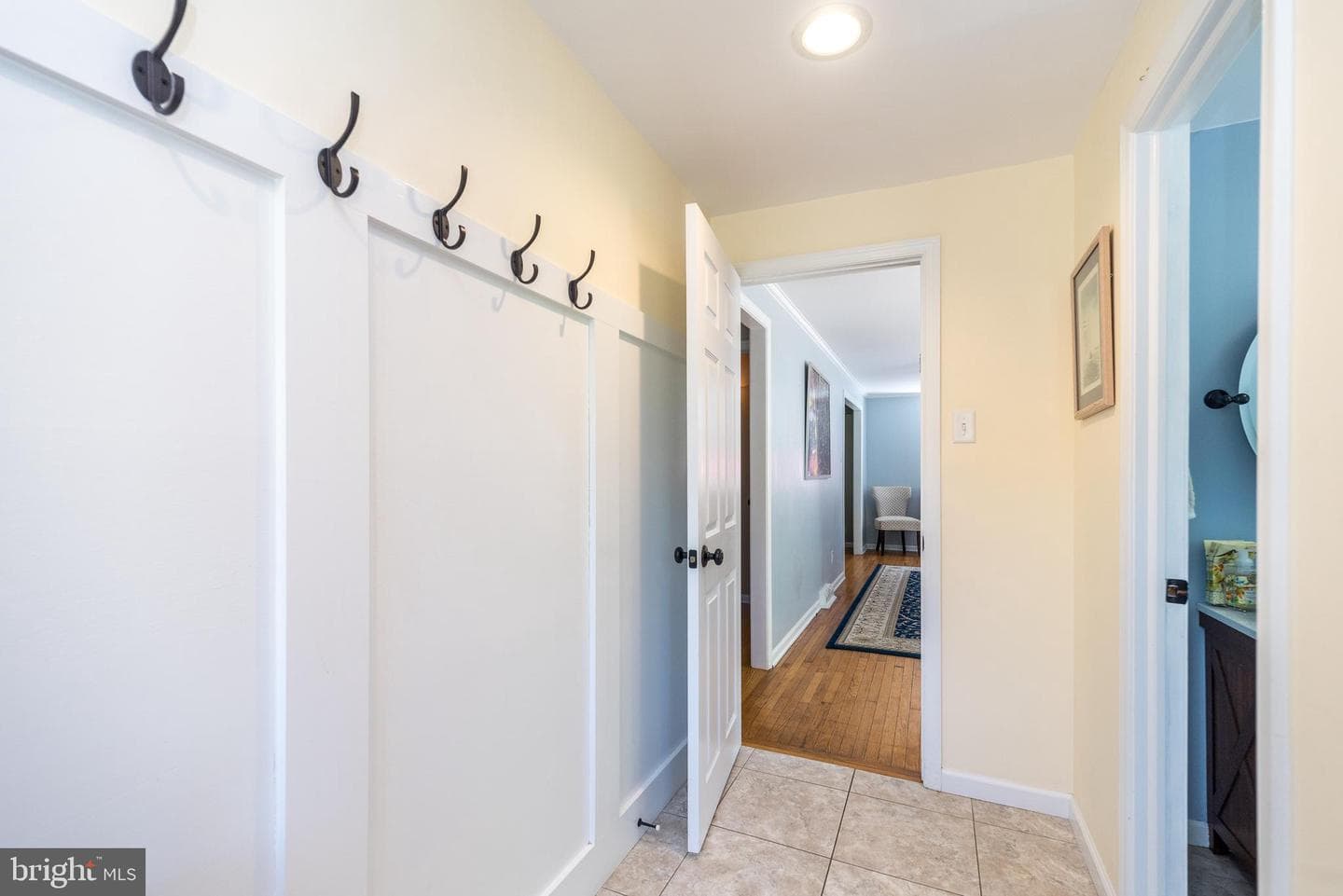 564 Derwin Drive photo 37
