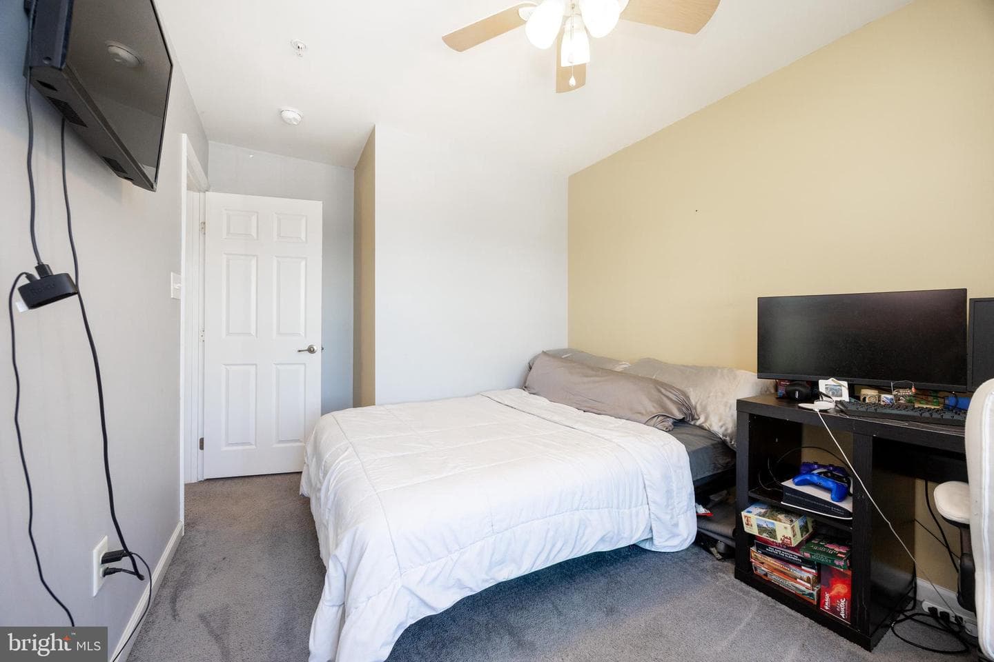 135 Sandpiper Court photo 17