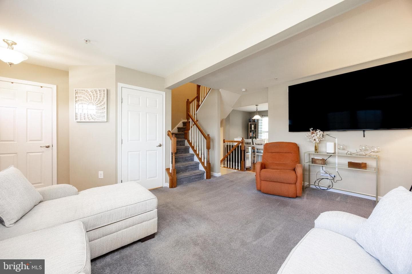 135 Sandpiper Court photo 5