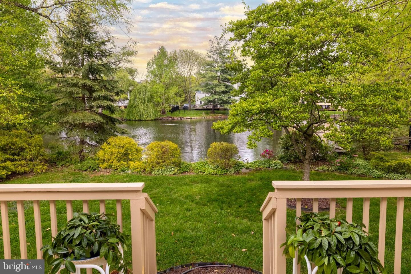 1112 Ashridge Court photo 31