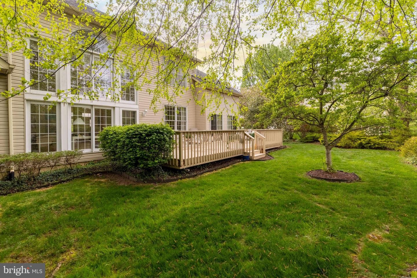 1112 Ashridge Court photo 37