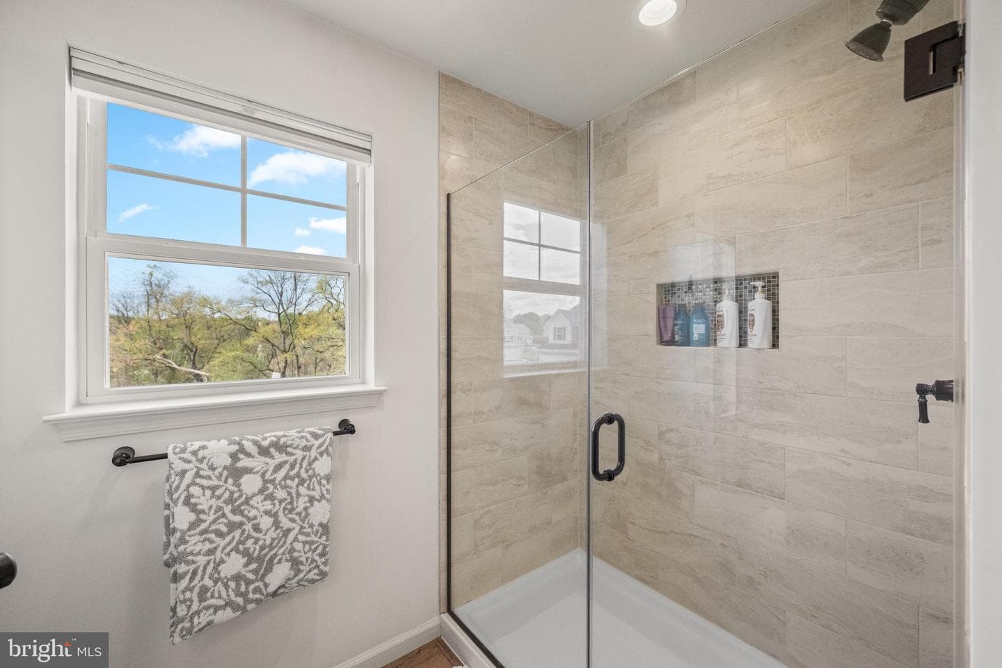 205 Hayward Street photo 18