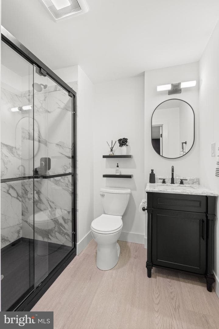 205 Hayward Street photo 31
