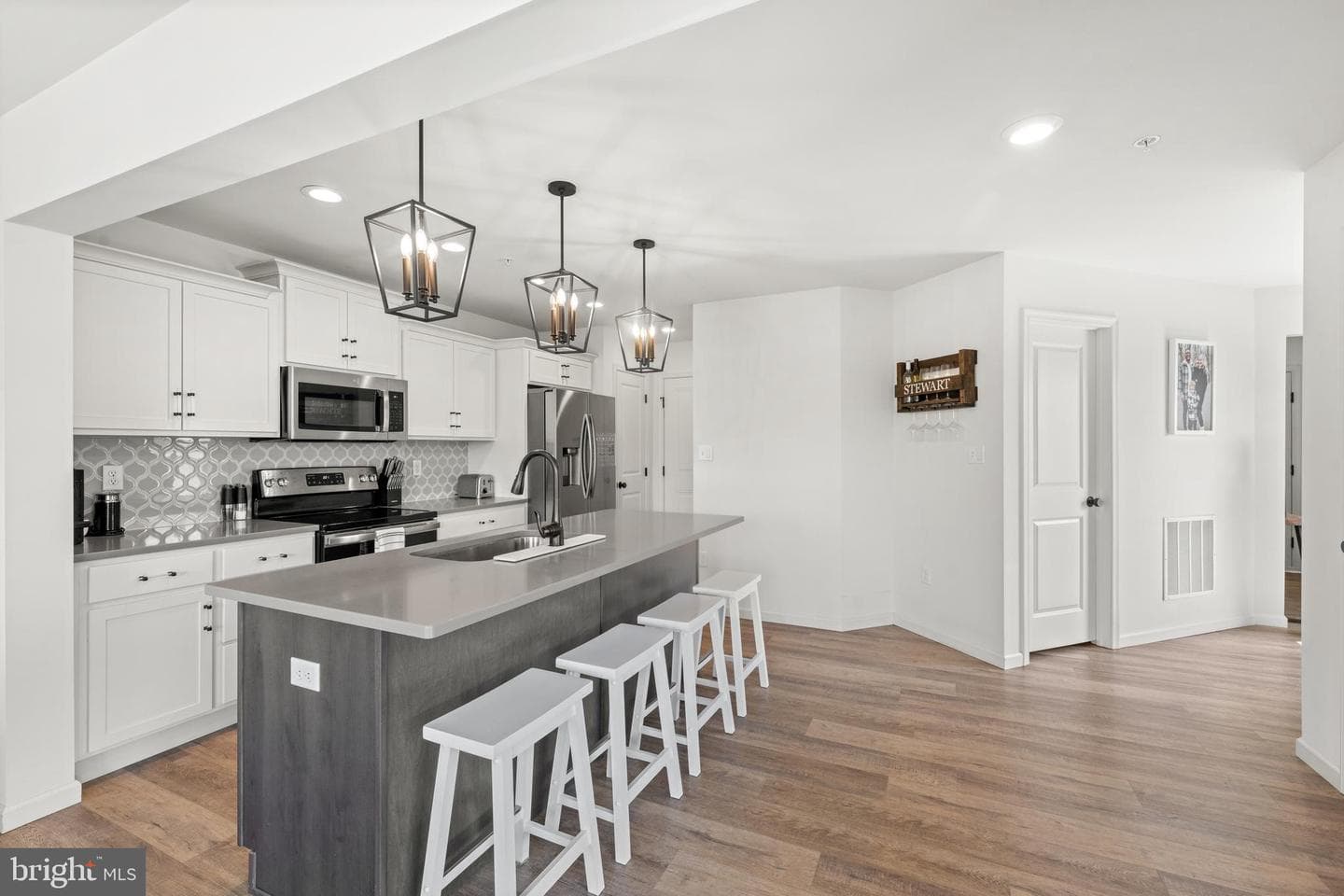 205 Hayward Street photo 6