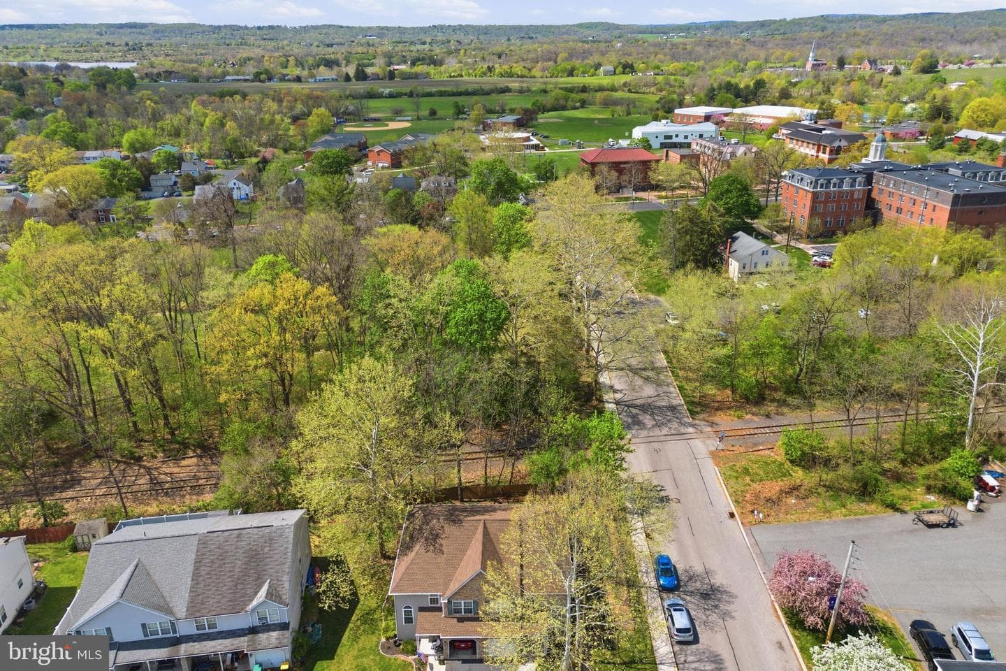201 Shirley Lane photo 26