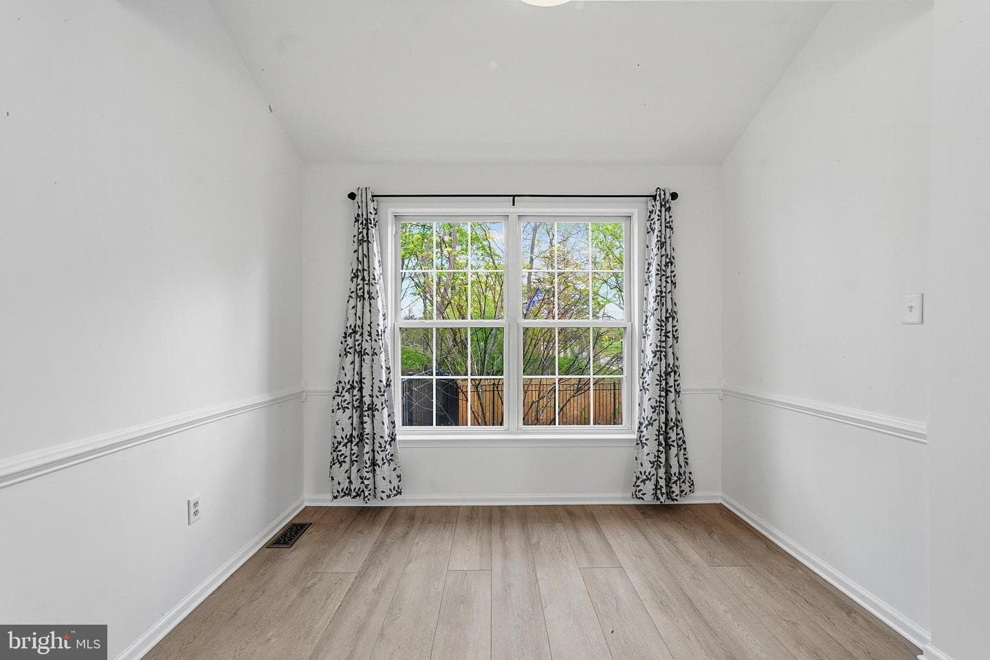 201 Shirley Lane photo 7