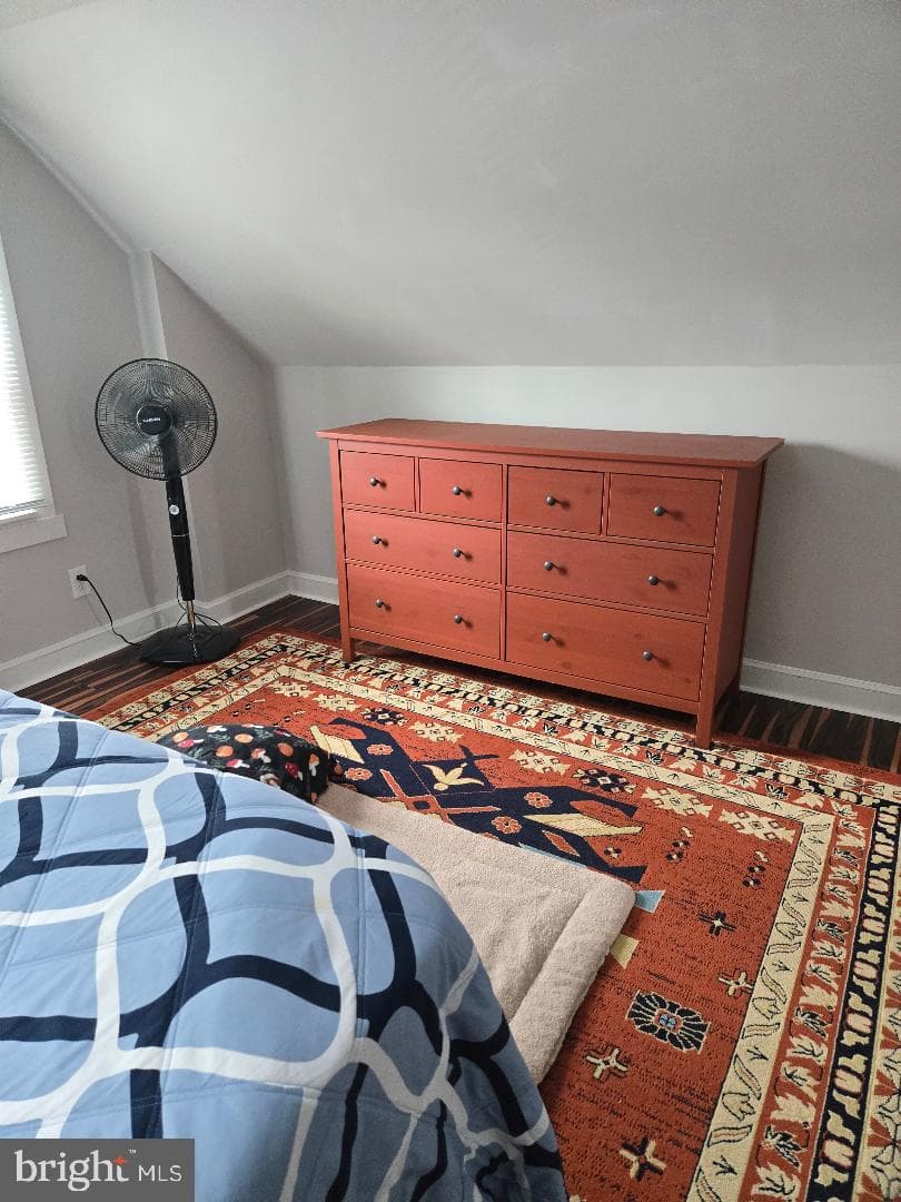 424 Woodlawn Avenue photo 8