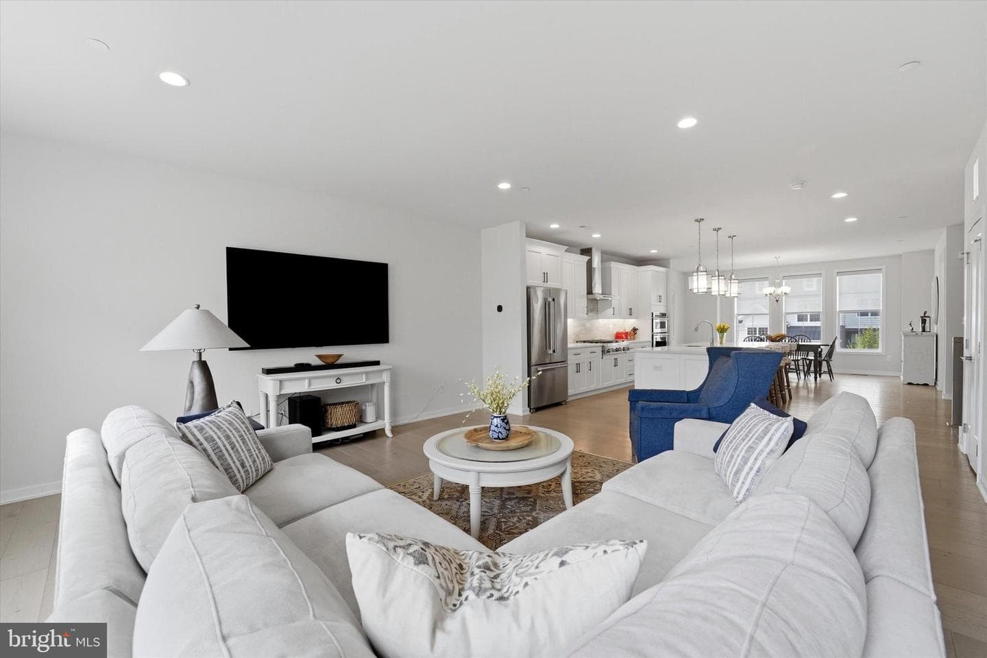 2030 Julia Drive photo 15