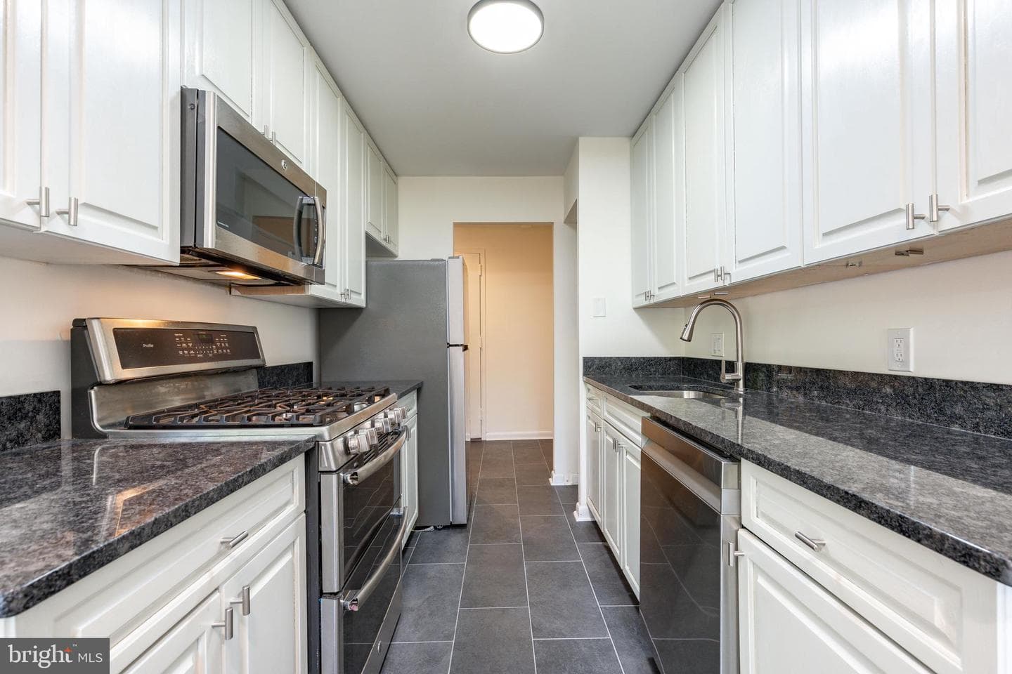 1640 Oakwood Drive #w103 photo 13