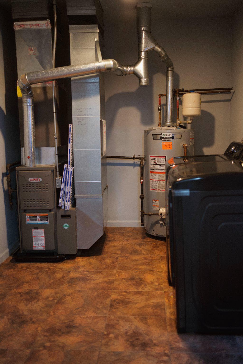 1649 Washington Avenue photo 3