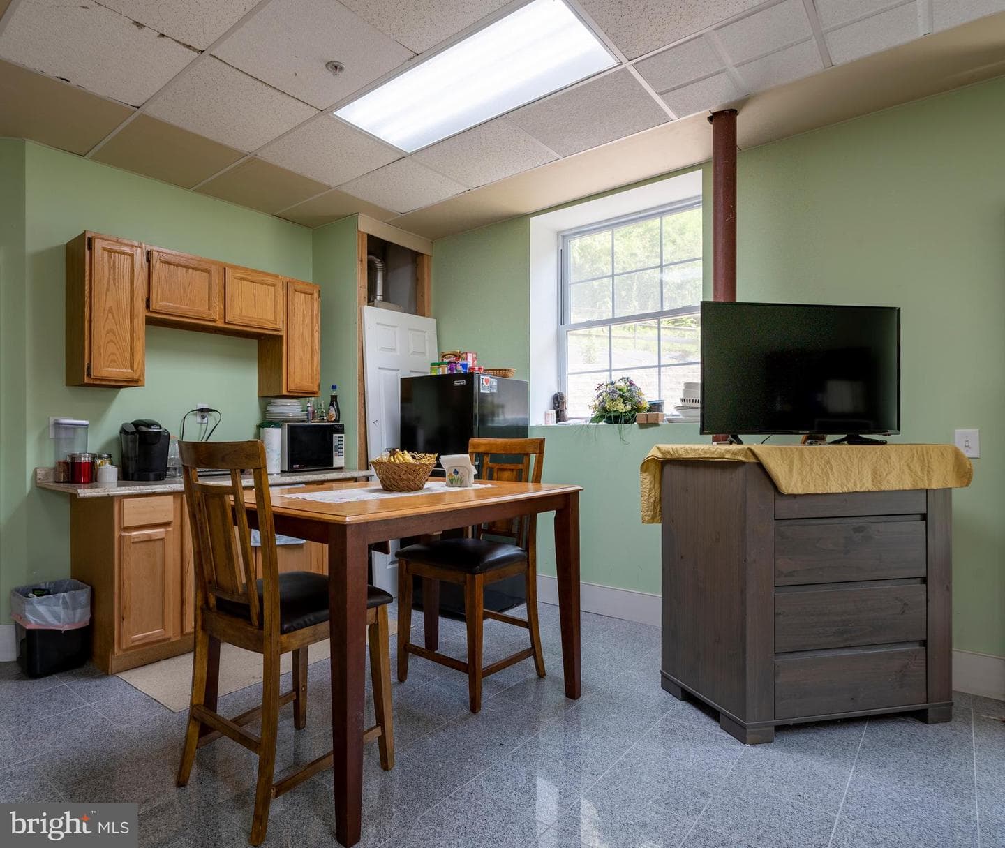 690 Allendale Road photo 28