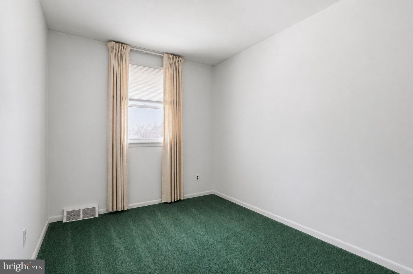 1438 Hallman Road photo 17