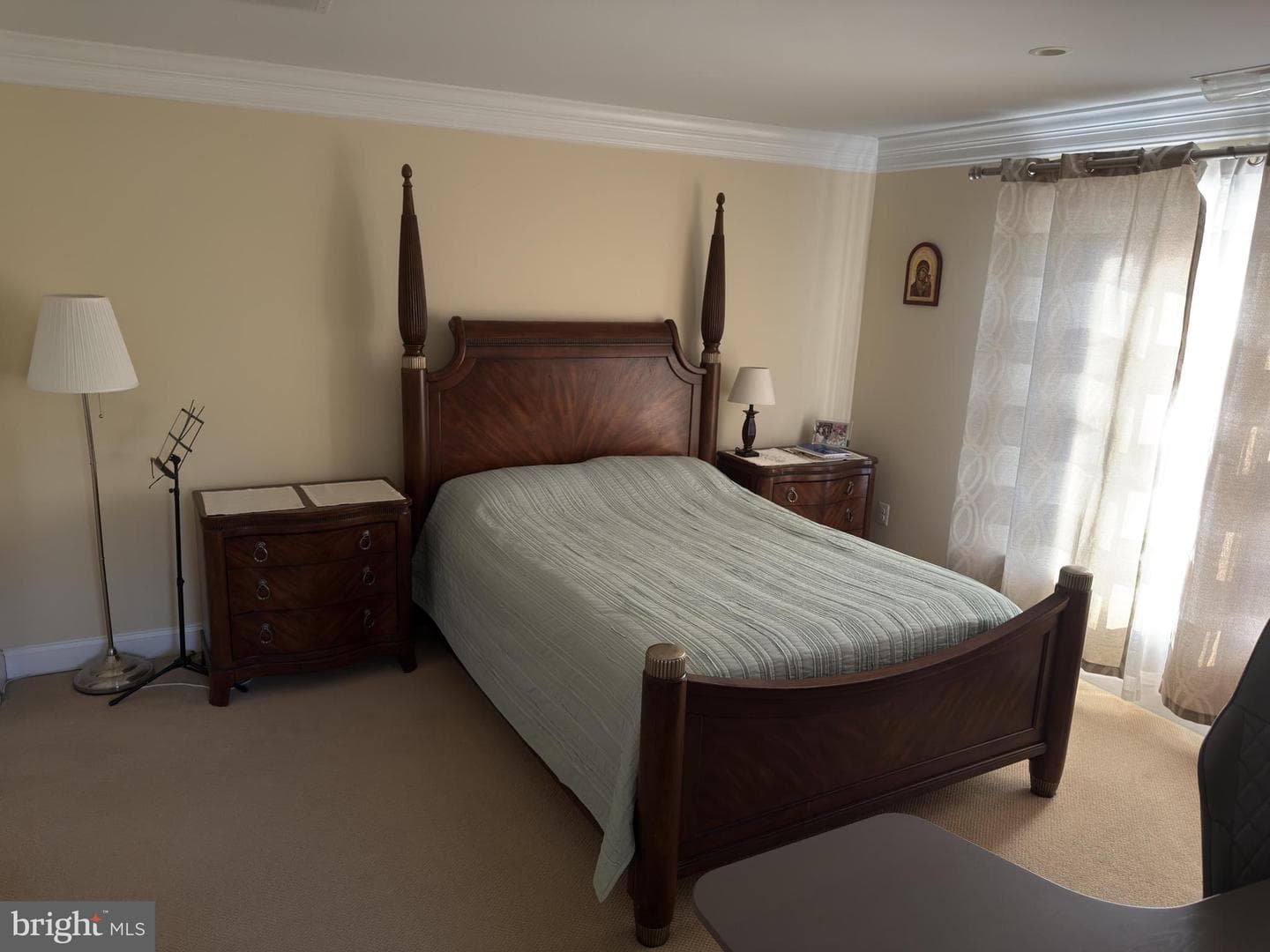 211 Holland Avenue photo 22
