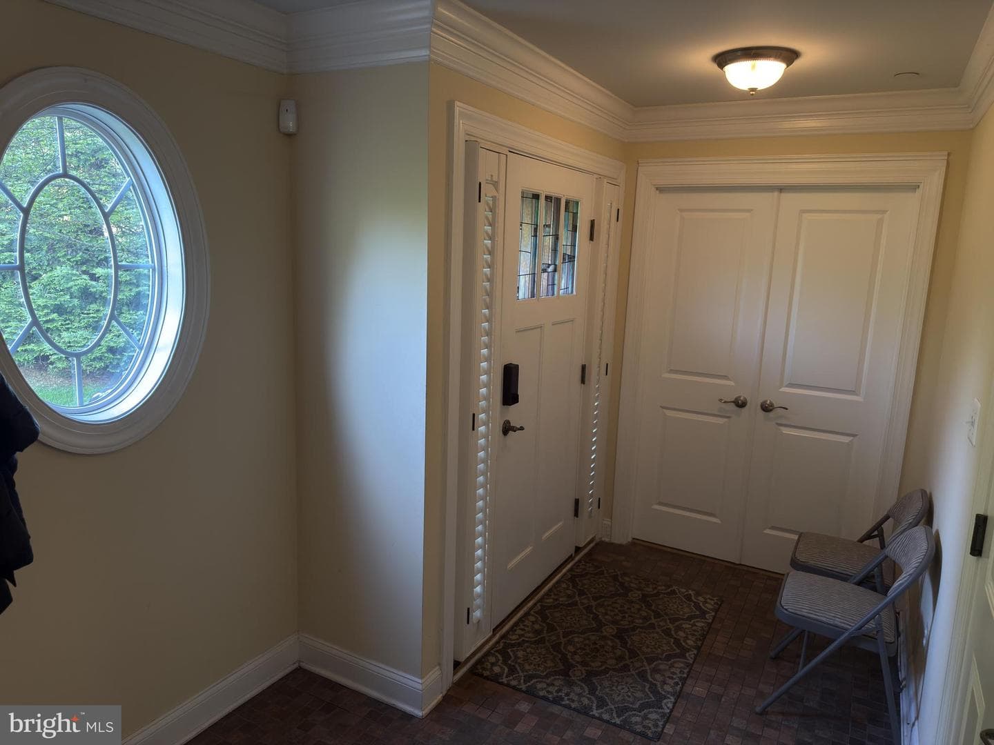 211 Holland Avenue photo 3