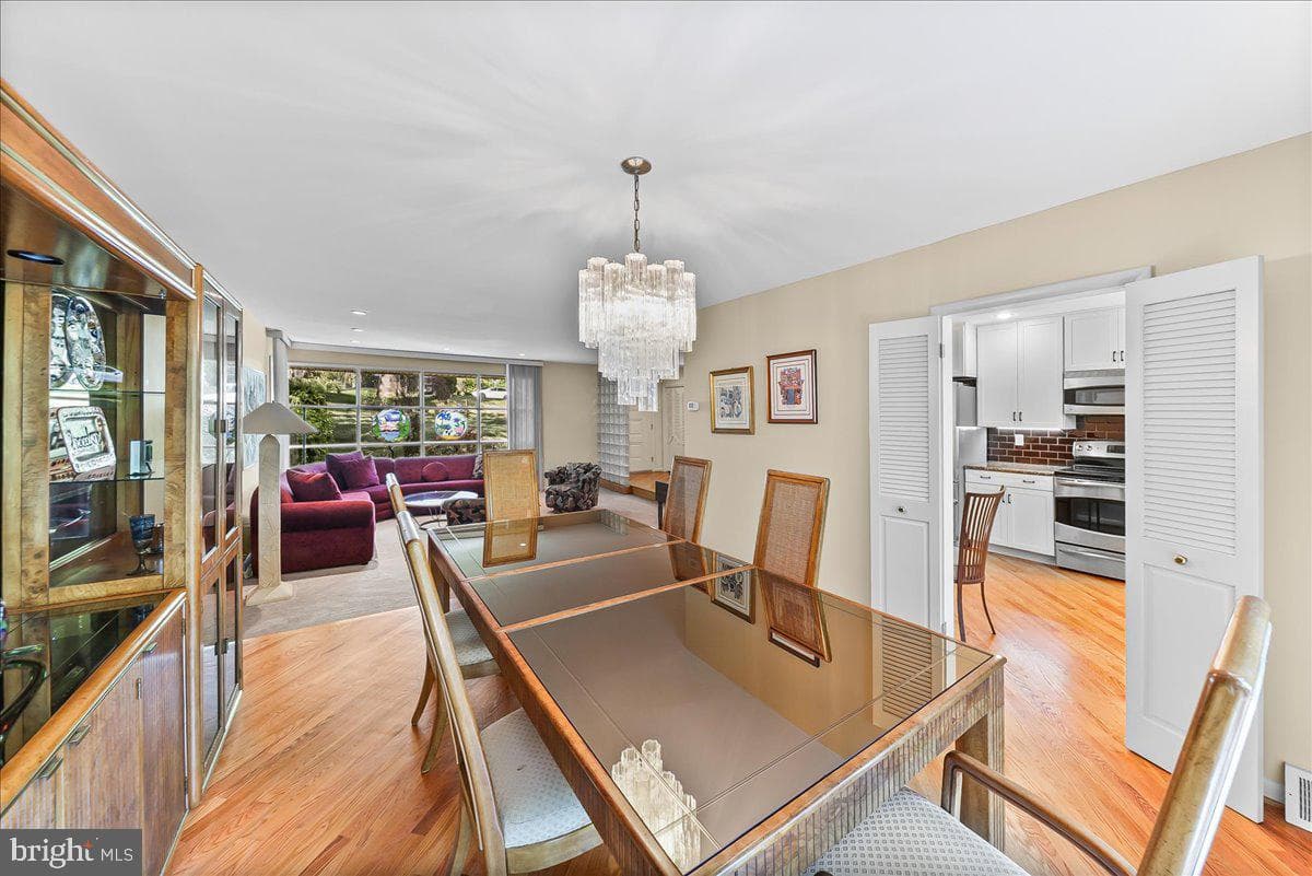 275 Barwynne Road photo 11