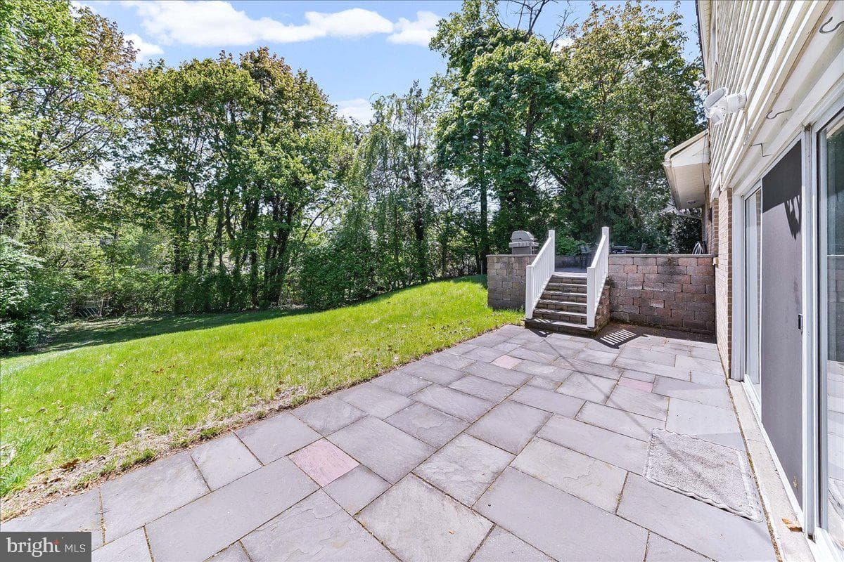 275 Barwynne Road photo 38