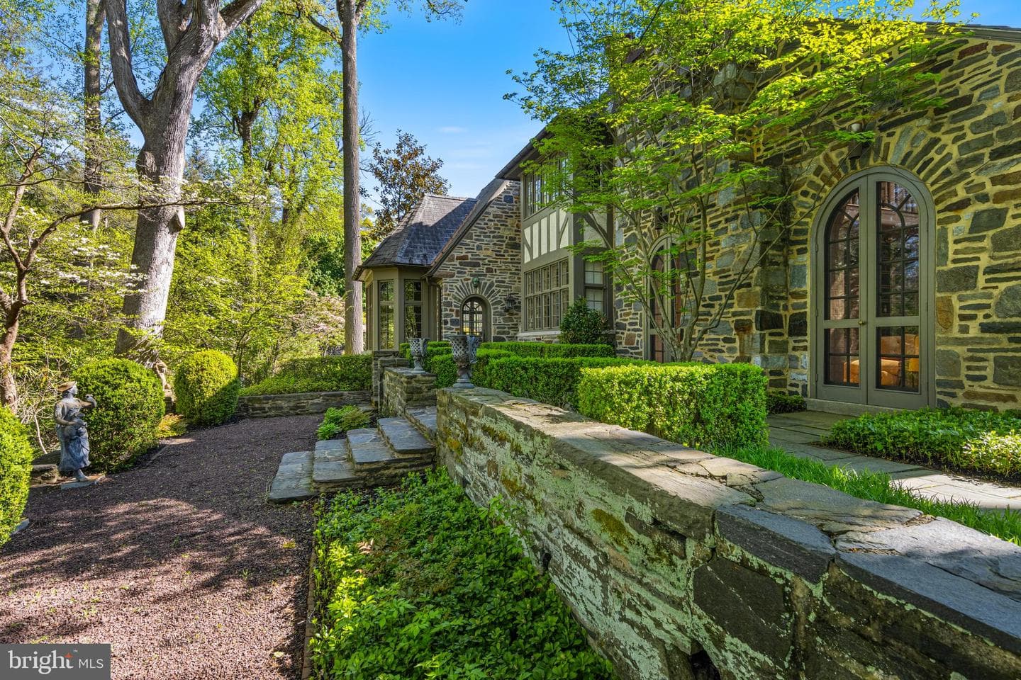 26 Old Gulph Road photo 56