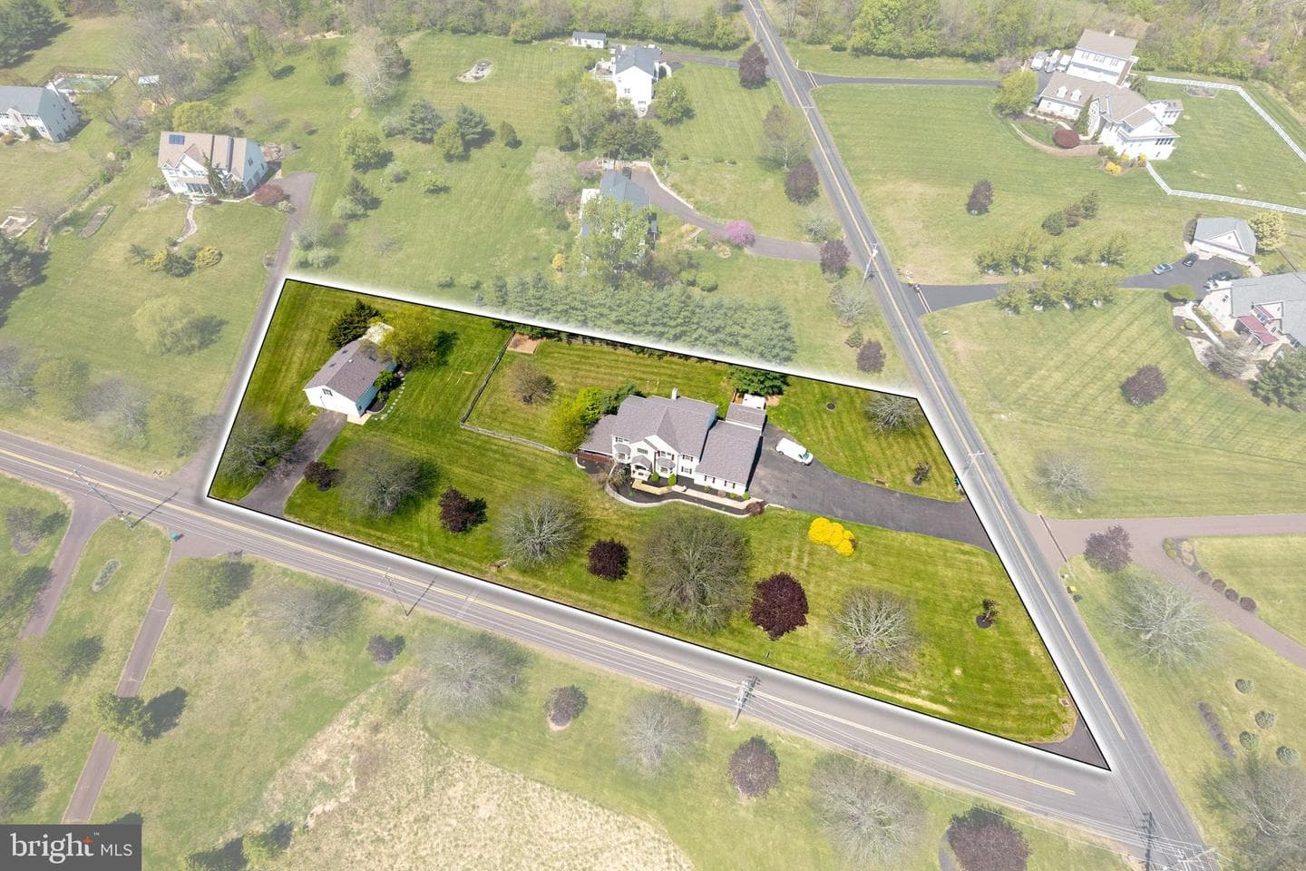 1265 Moyer Road, Telford