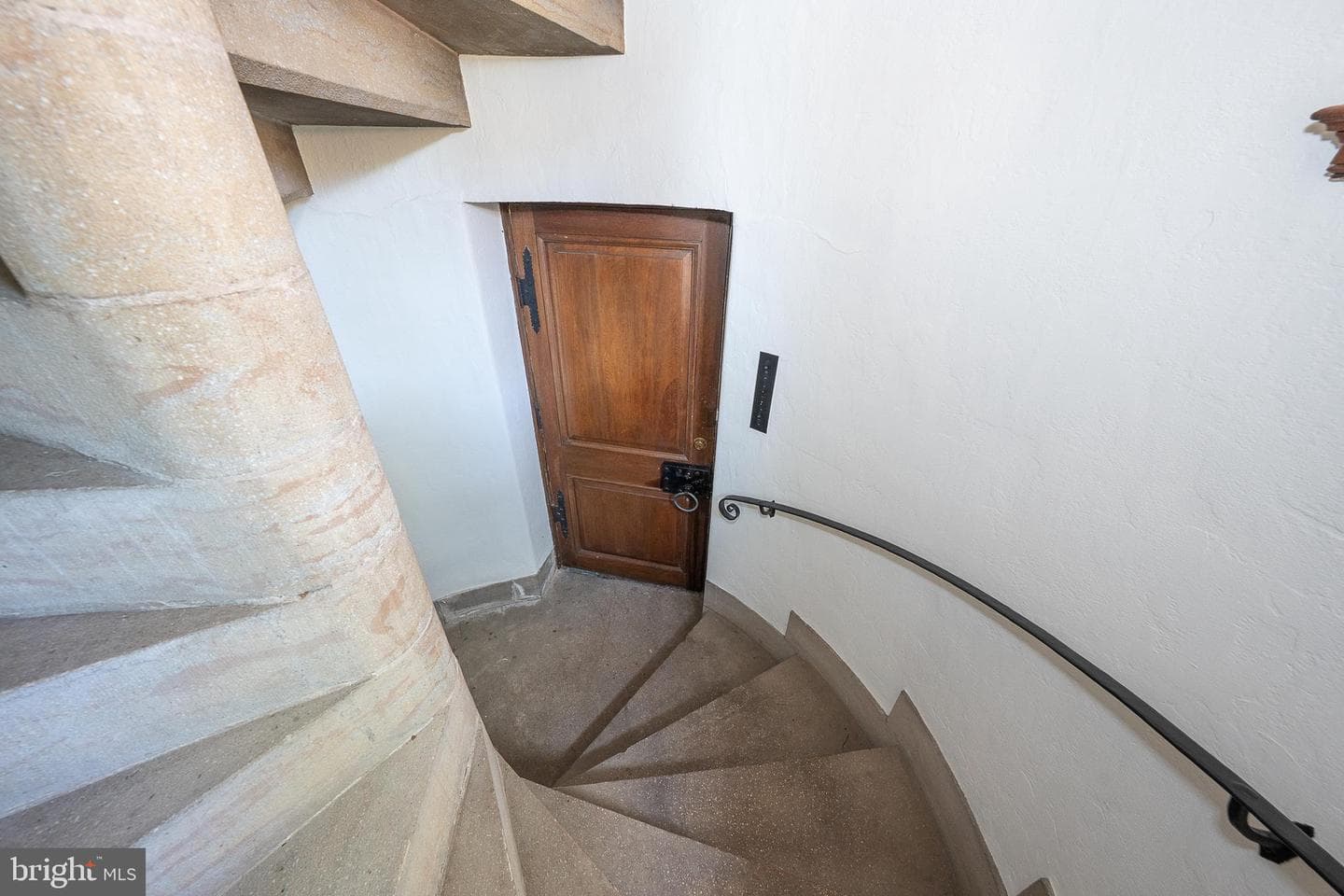 1187 Rydal Road photo 11