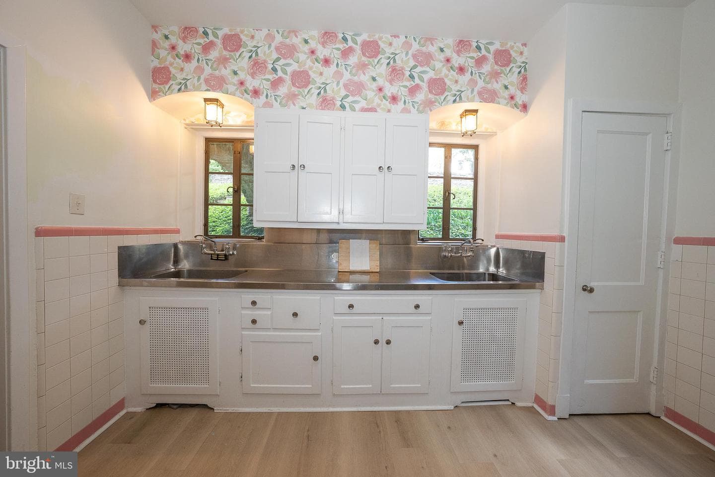 1187 Rydal Road photo 20