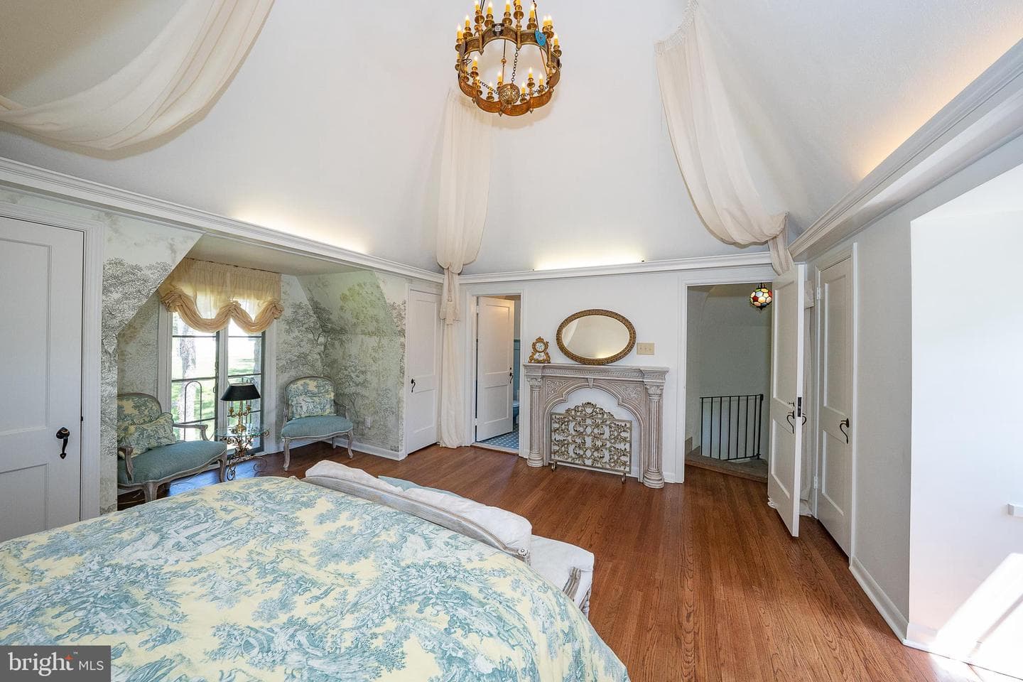 1187 Rydal Road photo 36