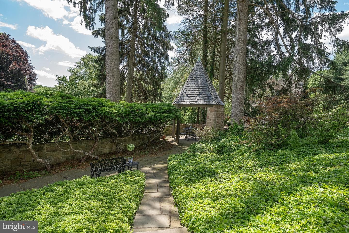 1187 Rydal Road photo 46