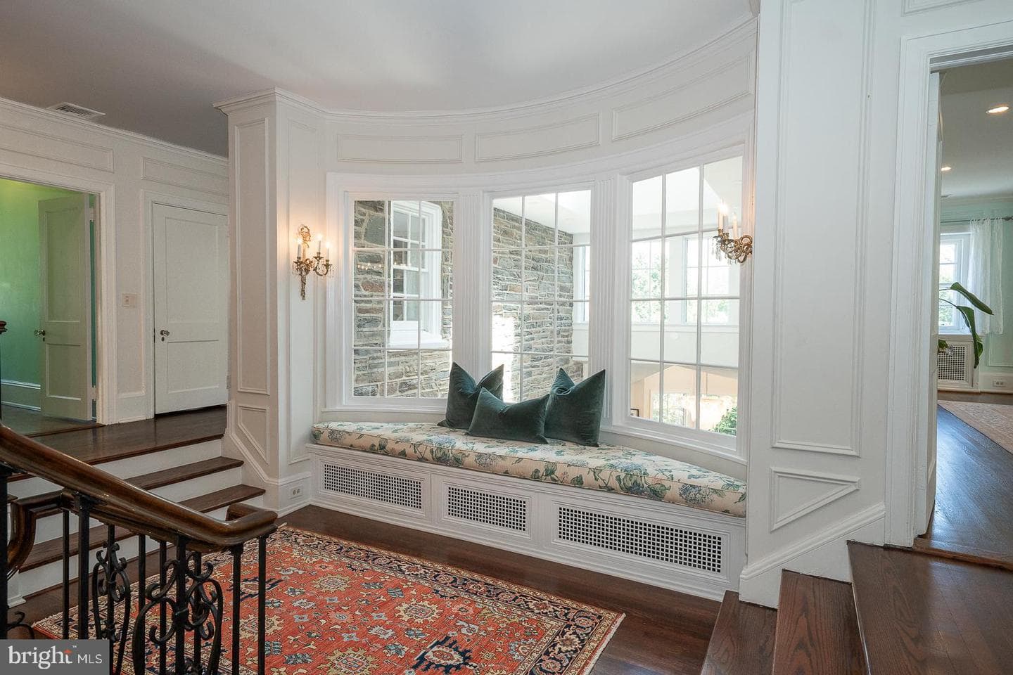 411 Wister Road photo 30