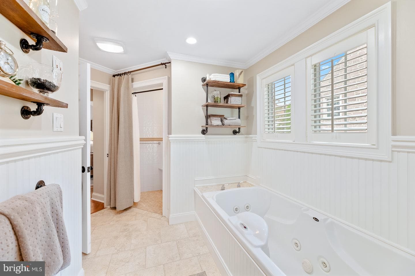517 Georgian Road photo 29