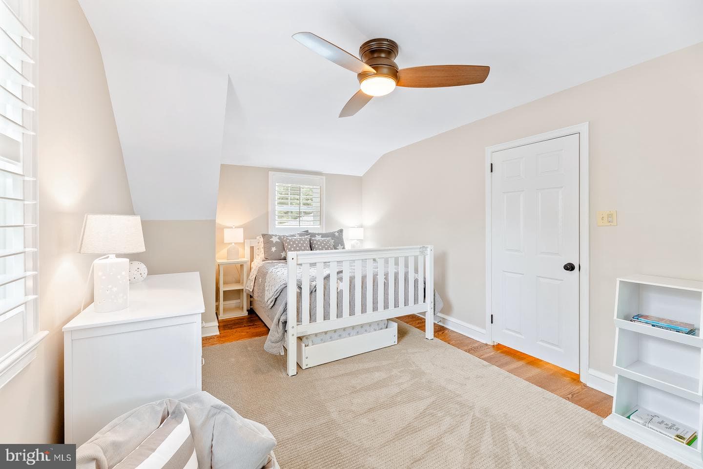 517 Georgian Road photo 35