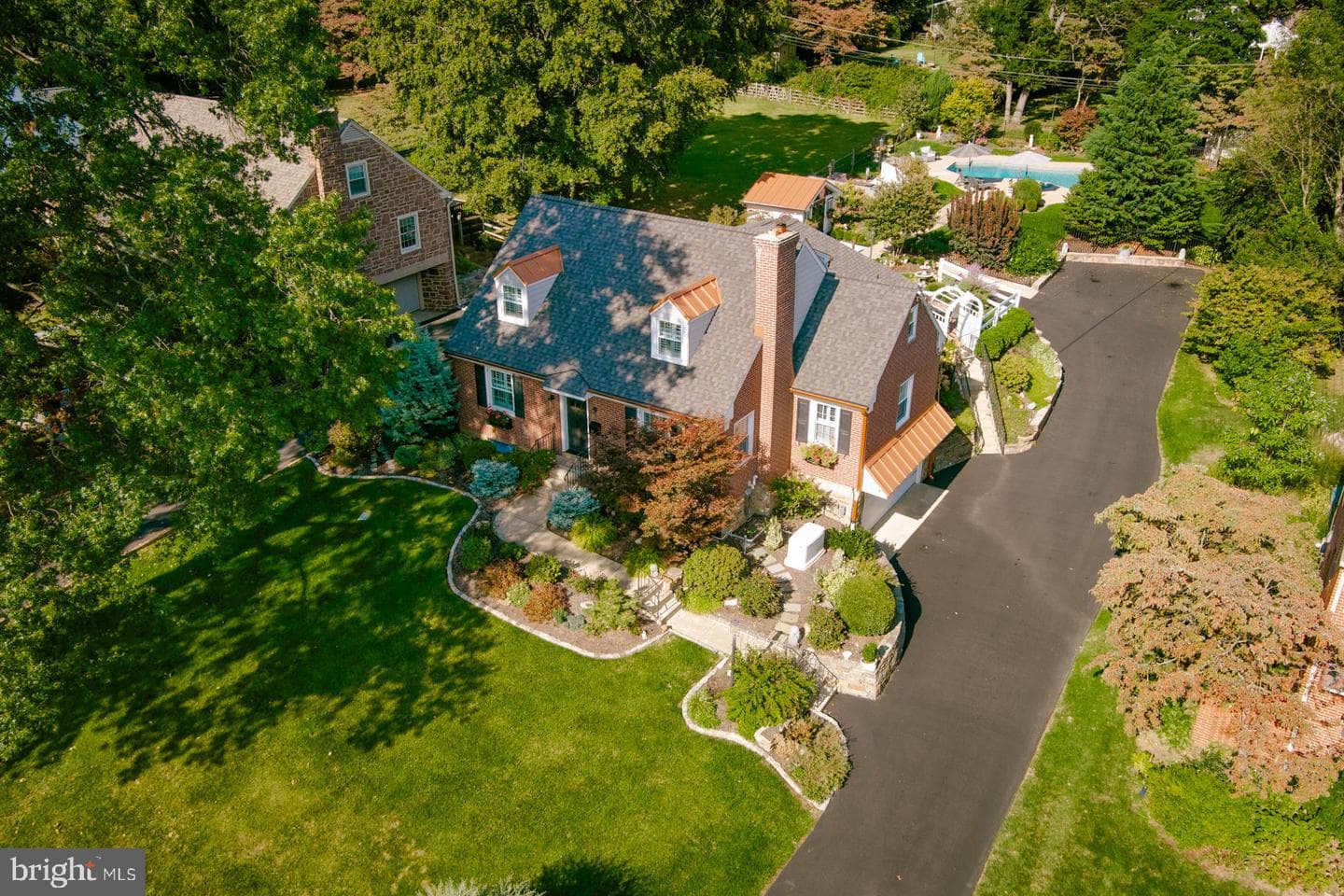 517 Georgian Road photo 4